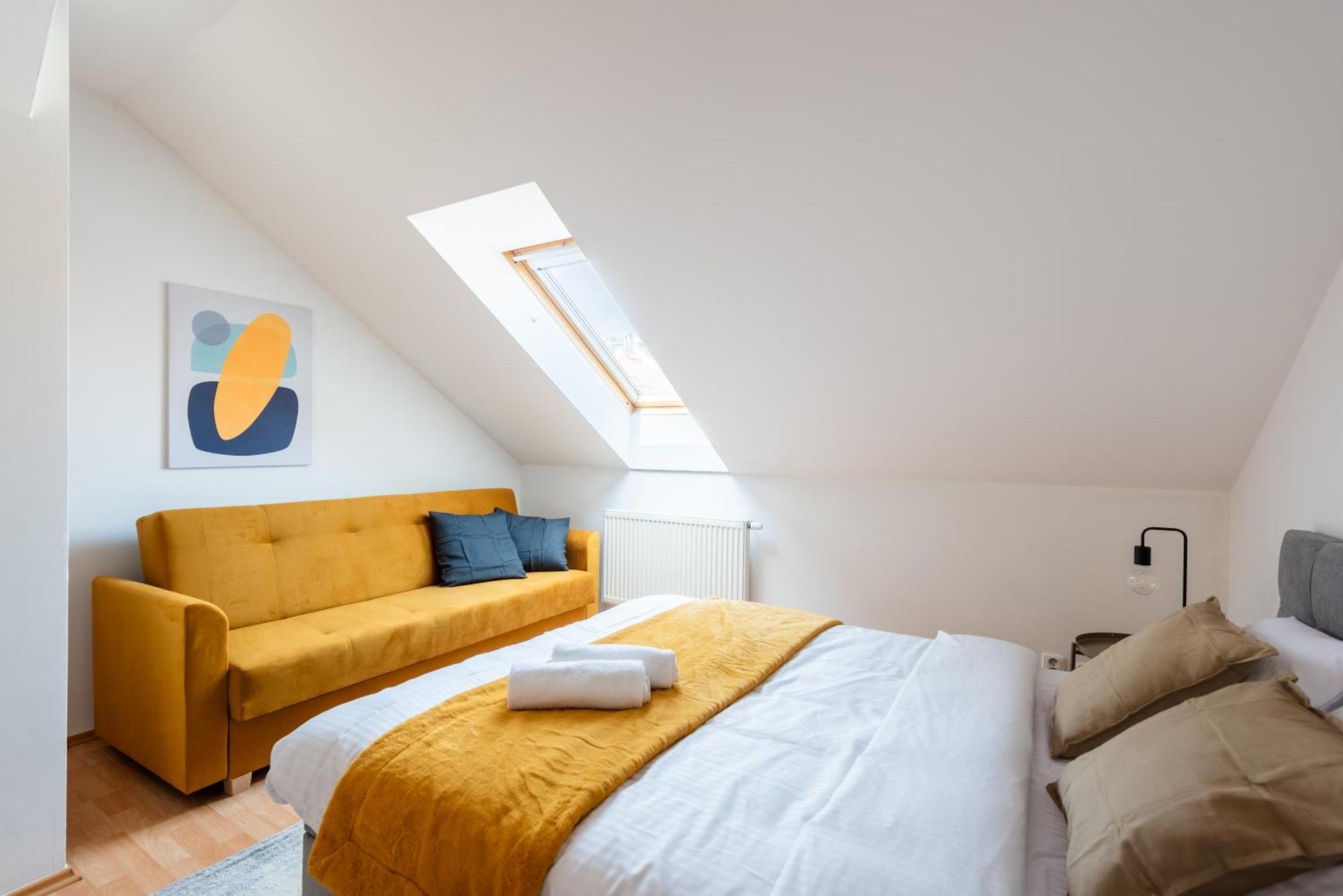 Appartement 2-level With Large Balcony Prague
