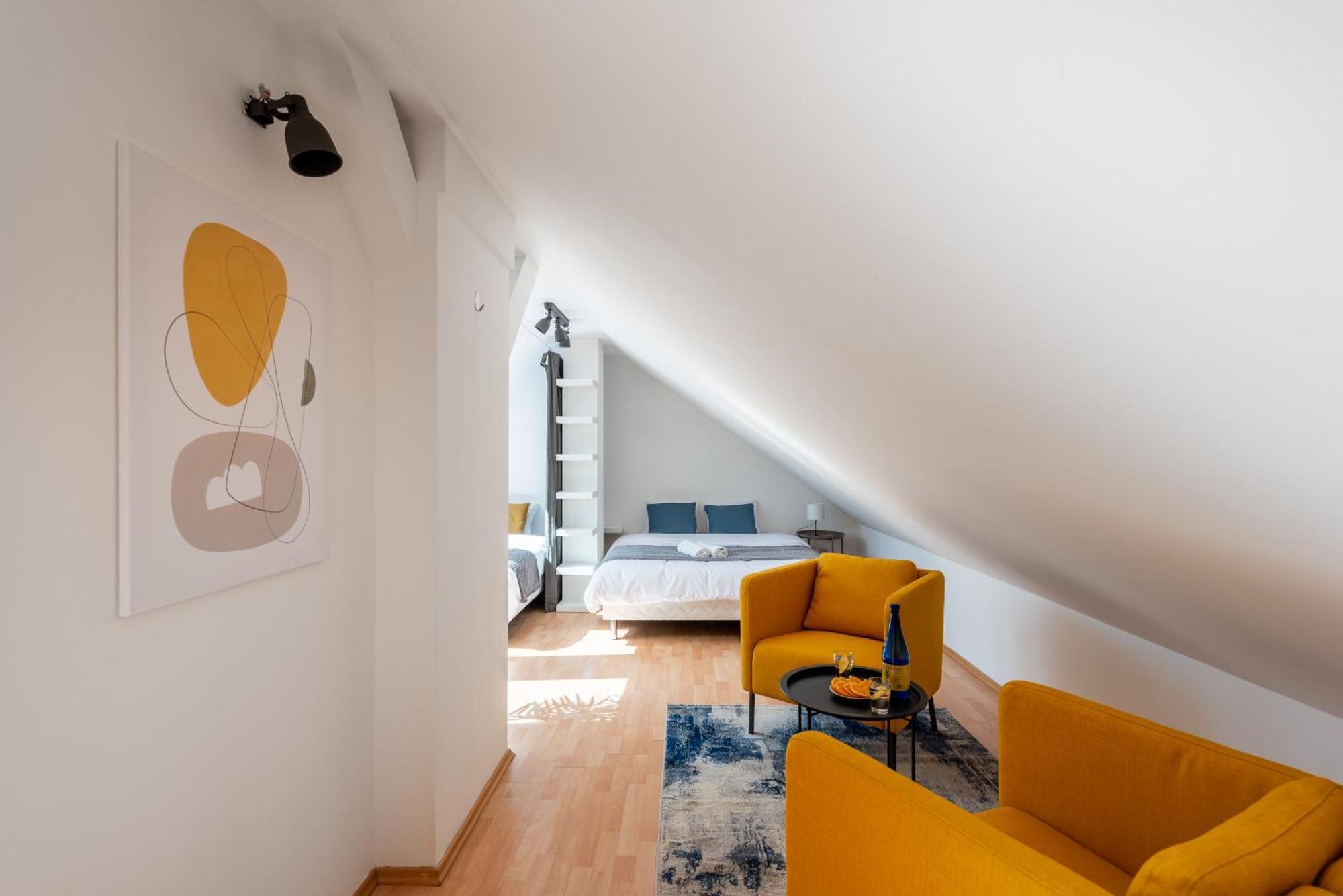 2-level With Large Balcony * Прага